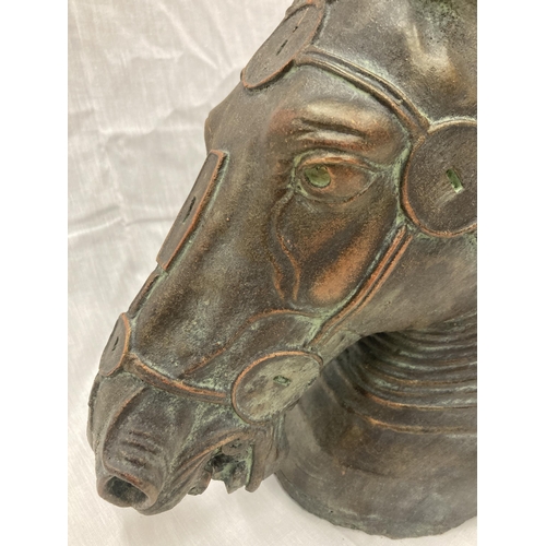 18 - A BRONZE HORSE HEAD BUST HEIGHT 31CM