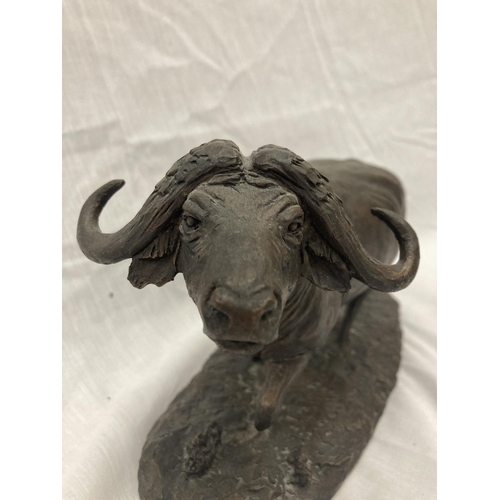 38 - A ROBERT GLEN 'CHARGE ON THE SERENGETI' EAST AFRICAN WILD LIFE SOCIETY BUFFALO FIGURINE