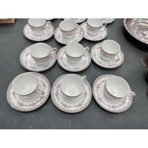 129 - A TWENTY NINE PIECE PORCELAIN NORITAKE COFFEE SET TO INCLUDE CUPS, SAUCERS, COFFEE POT, CREAM JUG AN... 