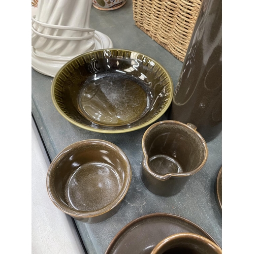 182 - A MID CENTURY DENBY STYLE COFFEE SET TO INCLUDE COFFEE POT, SUGAR BOWL, CREAM JUG, CUPS AND SAUCERS