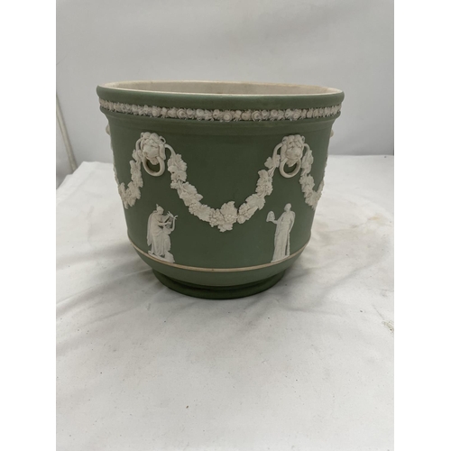 185 - A GREEN WEDGWOOD JASPERWARE PLANTER HEIGHT 18CM DIAMETER 21CM