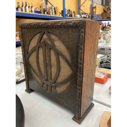 274 - A 'CELESTION' VINTAGE RADIO IN AN OAK CASE