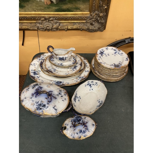 283 - TWENTY EIGHT PIECES OF W. A. ADDERLEY VICTORIAN DINNER WARE TO INCLUDE PLATES, SERVING DISHES, TUREE... 