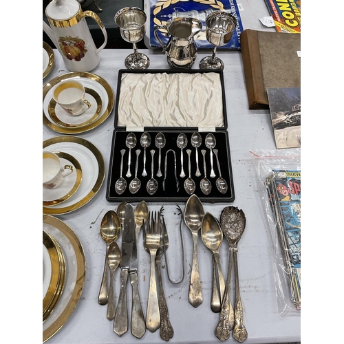 482 - A BOXED SET OF TEASPOONS AND SUGAR TONGS, UNBOXED FLATWARE, TWO GOBLETS AND A JUG