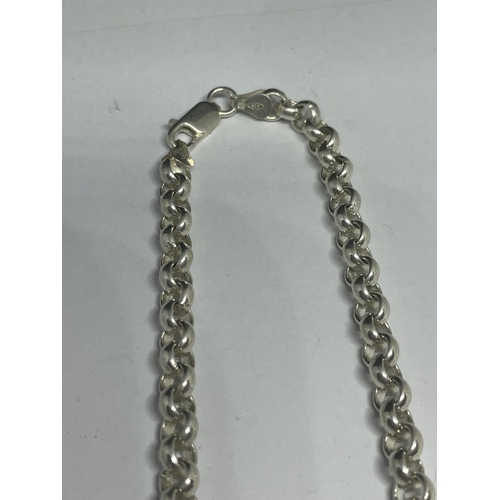 532 - A HEAVY MARKED SILVER BELCHER NECKLACE LENGTH 18 INCHES