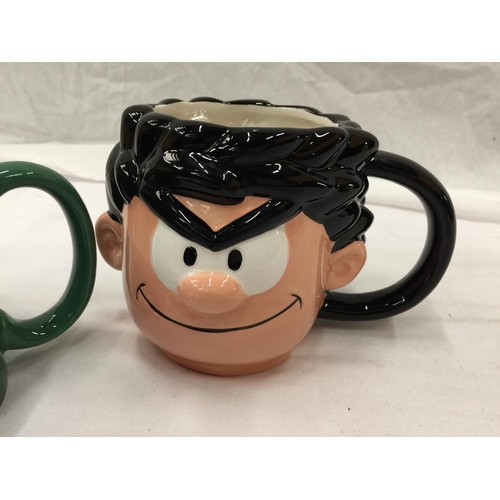 284 - THREE BEANO MUGS TO INCLUDE DENNIS THE MENACE, GNASHER AND A BOOK