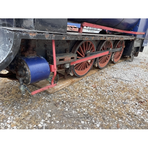 301 - A RAILWAY LOCOMOTIVE AND TENDER - BLUE PACIFIC, WITH CAST ALLOY NAME PLATES - 15 INCH GAUGE, FOR RES... 