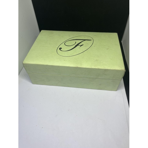 582 - A BOXED FRONDINI WATCH AND SUNGLASSES SET