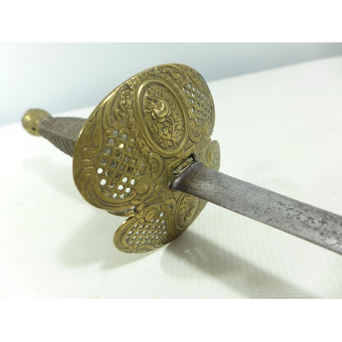 308 - A LATE 18TH/EARLY 19TH CENTURY SMALLSWORD, 73CM BLADE, PIERCED BRASS GUARD, WHITE METAL GRIP, A/F