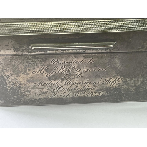 541 - A HALLMARKED LONDON 1932 SILVER CIGARETTE BOX BY S J ROSE AND SON WITH ENGINE TURNED DECORATION AND ... 