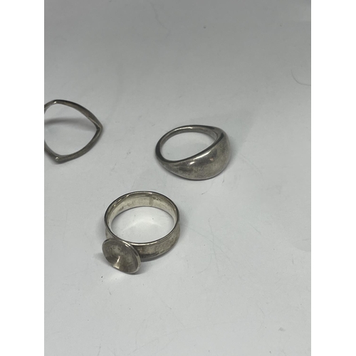 569 - FIVE MARKED SILVER RINGS