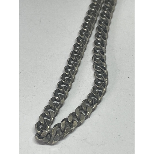 589 - A MARKED SILVER FLATLINK NECKLACE LENGTH 20 INCHES