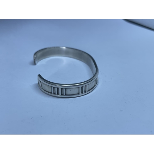 617 - A SILVER BANGLE