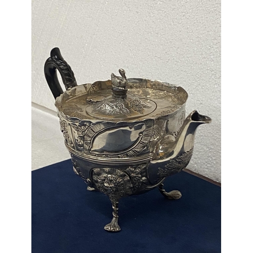 20 - A HIGHLY DECORATIVE VICTORIAN HALLMARKED 1892 LONDON SILVER TEAPOT, MAKER JAMES WAKELY AND FRANK CLA... 