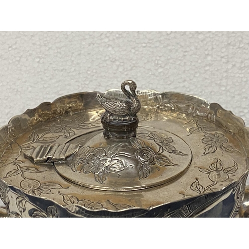 20 - A HIGHLY DECORATIVE VICTORIAN HALLMARKED 1892 LONDON SILVER TEAPOT, MAKER JAMES WAKELY AND FRANK CLA... 