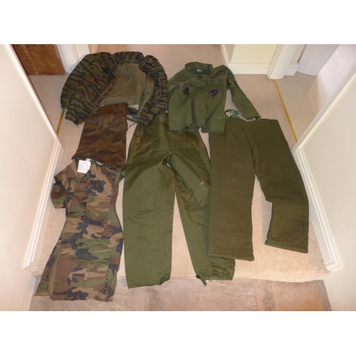 374 - A LARGE COLLECTION OF MILITARY/SHOOTING/FISHING CLOTHING TO INCLUDE WATERPROOF JACKET, TROUSERS, COA... 