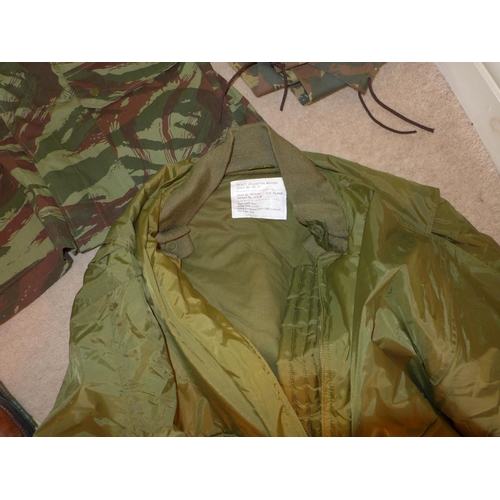 376 - A LARGE COLLECTION OF MILITARY/SHOOTING/FISHING CLOTHING TO INCLUDE A MILITARY HELICOPTER JACKET, CA... 