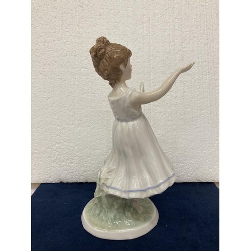 707 - A ROYAL WORCESTER FIGURE 'I HOPE' LIMITED EDITION 951/5000 HEIGHT 22CM