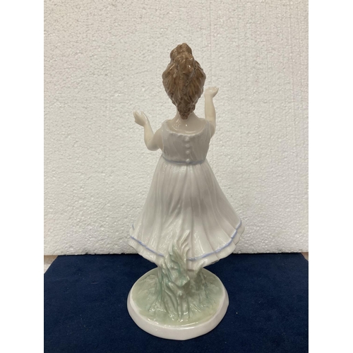 707 - A ROYAL WORCESTER FIGURE 'I HOPE' LIMITED EDITION 951/5000 HEIGHT 22CM