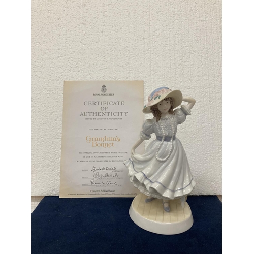 708 - A ROYAL WORCESTER LIMITED EDITION - 1651/9500 FIGURE 'GRANDA'S BONNET' THE OFFICIAL 1990 CHILDREN'S ... 