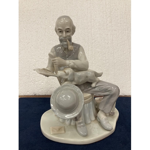 725 - A PORCELAIN FIGURINE OF A GENTLEMAN WITH DOG SMOKING A PIPE WHILST READING THE NEWSPAPER - SMALL CHI... 