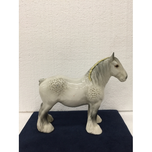 738 - A VINTAGE BESWICK DAPPLE GREY SHIRE MARE HORSE WITH YELLOW PLAITED MANE IN GLOSS - 21.5CM FROM FOOT ... 