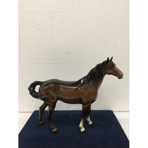 739 - A VINTAGE BESWICK GLOSS BAY HORSE WITH WHITE BLAZE AND A BLACK TAIL AND MANE AND TWO FRONT WHITE SOC... 