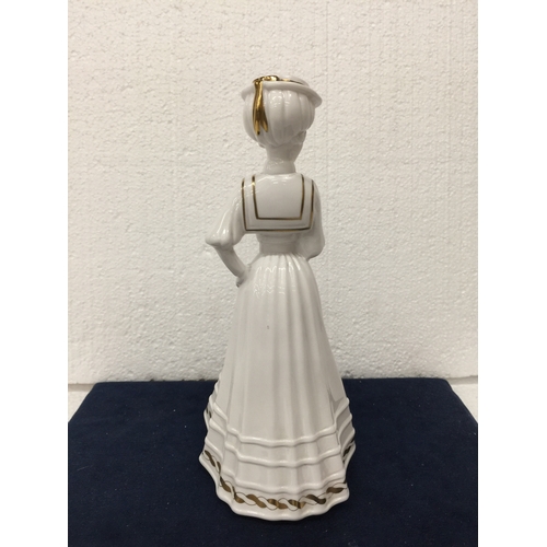 762 - A SPODE FIGURINE 