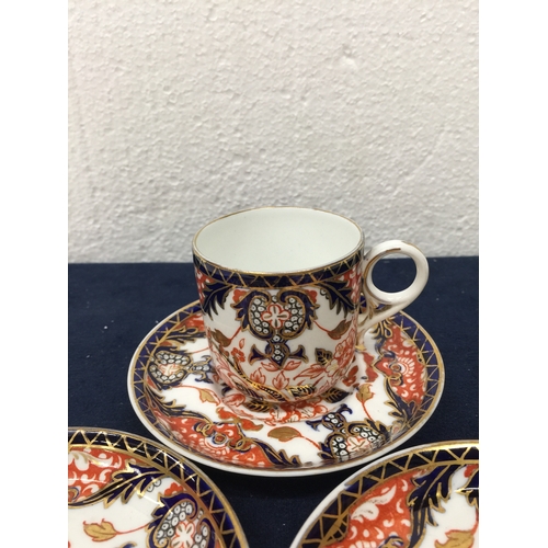 776 - A KING'S AMARI ROYAL CROWN DERBY DEMI TASSE COFFEE CAN AND SAUCER X 2 EXTRA SAUCERS