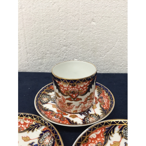 776 - A KING'S AMARI ROYAL CROWN DERBY DEMI TASSE COFFEE CAN AND SAUCER X 2 EXTRA SAUCERS