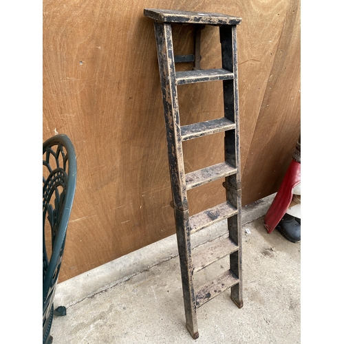 1279 - A PAIR OF VINTAGE MINITURE WOODEN STEP LADDERS