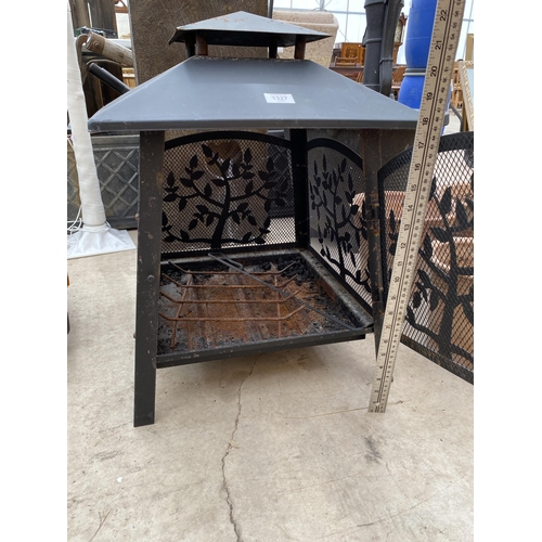 1327 - A DECORATIVE METAL GARDEN FIRE PIT