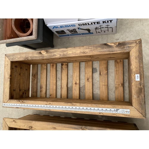 1338 - A LARGE AS NEW CHARLES TAYLOR STYLE WOODEN PLANTER TROUGH