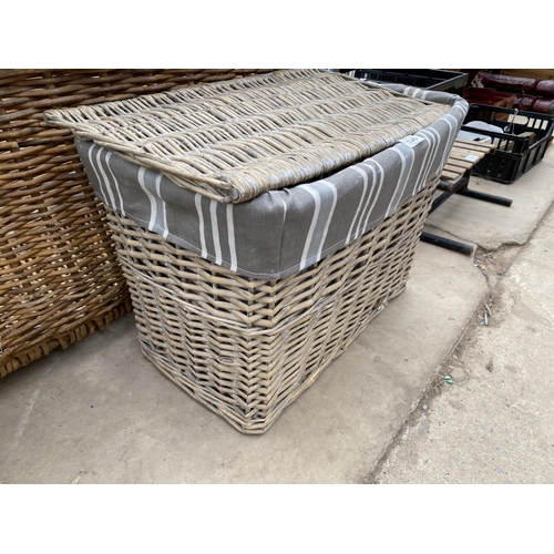 1343 - AN ASSORTMENT OF LARGE WICKER BASKETS TO INCLUDE A LARGE LOG BASKET ETC