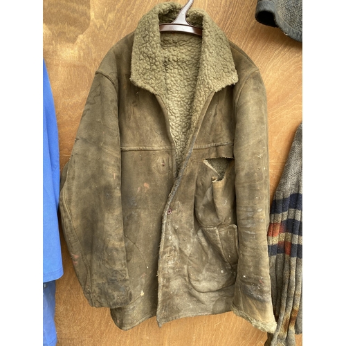 1252 - A RARE COLLECTION OF FRED DIBNAH MBE CLOTHING TO INCLUDE BIB AND BRACES, JACKETS AND FURTHER WORK CL... 