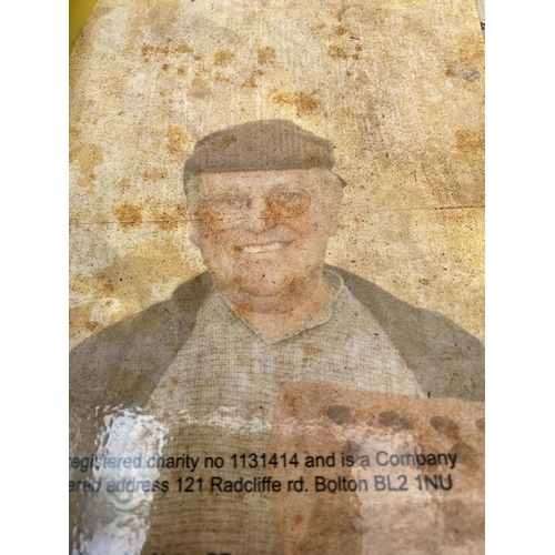 1252 - A RARE COLLECTION OF FRED DIBNAH MBE CLOTHING TO INCLUDE BIB AND BRACES, JACKETS AND FURTHER WORK CL... 