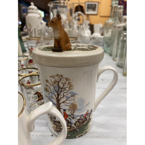 288 - A COLLECTION OF HUNTING SCENE GLASSES, A PITCHER AND HUNTING SCENE CUPS