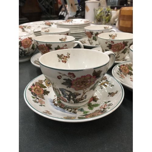 171 - A QUANTITY OF WEDGWOOD ETRURIA 'EASTERN FLOWERS' PATTERN NO.  T. K. D. 426 TO INCLUDE CUPS, SAUCERS,... 