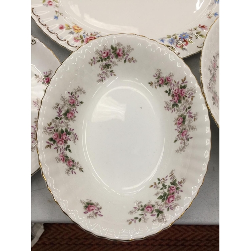 225 - A ROYAL ALBERT 'LAVENDER ROSE' SERVING PLATE, SANDWICH PLATE AND SERVING BOWLS, PLUS A 'JUBILEE ROSE... 