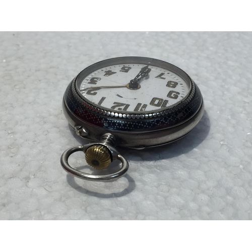 664 - A GENTS POCKET WATCH