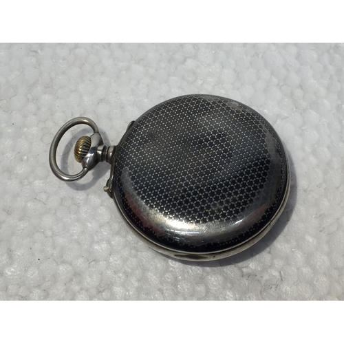 664 - A GENTS POCKET WATCH