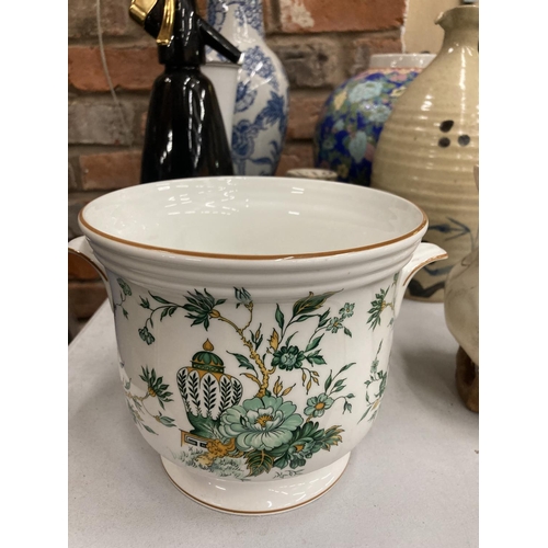 367 - A CROWN STAFFORDSHIRE KOWLOON PLANTER TOGETHER WITH A PORTMERION BOTANIC GARDEN PLANTER - SODA STREA... 