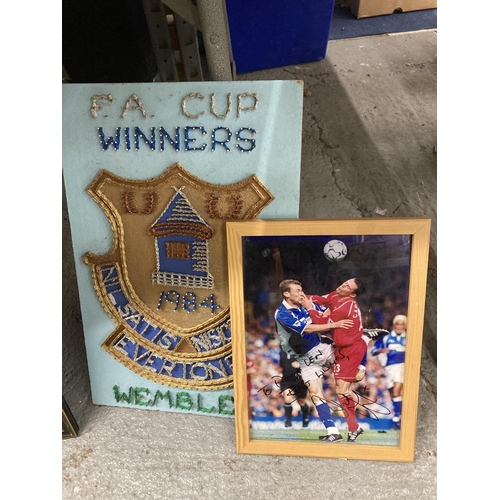 403 - A FRAMED PHOTO OF DUNCAN FERGUSON AND JAMIE CARRAGHER SIGNED - NO PROVENANCE PLUS AN EVERTON F. A. C... 