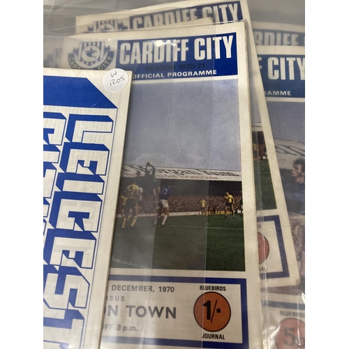 421 - A LARGEQUANTITY OF VINTAGE FOOTBALL PROGRAMMES TO INCLUDE HULL CITY, LEICESTER CITY, WEST HAM, CARDI... 