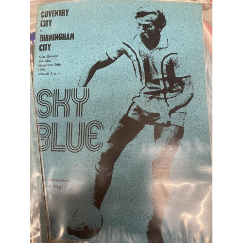 421 - A LARGEQUANTITY OF VINTAGE FOOTBALL PROGRAMMES TO INCLUDE HULL CITY, LEICESTER CITY, WEST HAM, CARDI... 