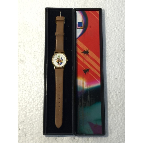 690 - A VINTAGE MICKEY MOUSE WATCH IN A BOX