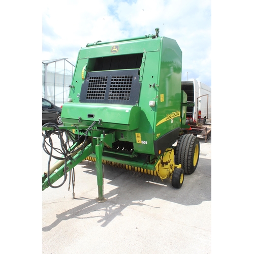 188 - JOHN DEERE 582 ROUND BALER  PTO & CONTROL BOX IN THE PAY OFFICE +  VAT