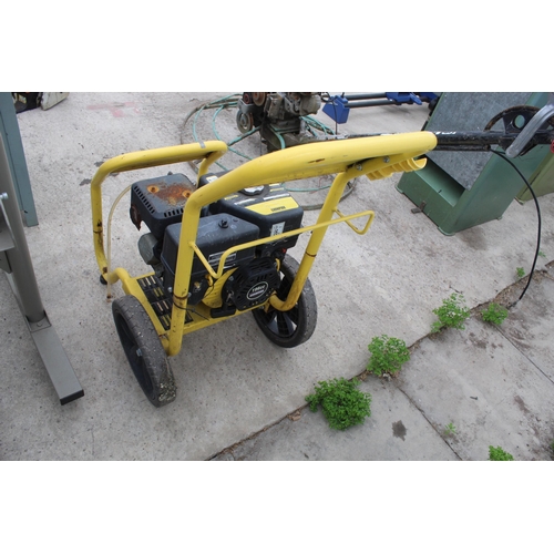 26 - A PETROL CHAMPION 3000 PSI 2.5 GPM PRESSURE WASHER NO VAT