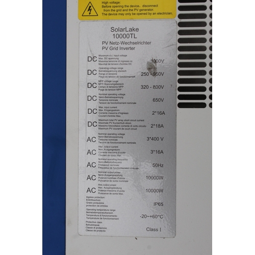 7 - SOLAR LAKE SOLAR INVERTOR  NO VAT