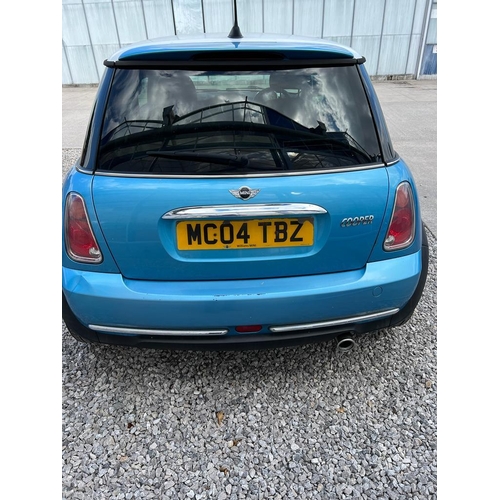 169 - MINI COOPER 3 DOOR PETROL HATCHBACK MC04 TBZ FIRST REG 17/08/04 2 KEYS MOT JULY  NO VAT